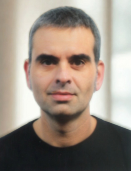 C&eacute;sar Amor